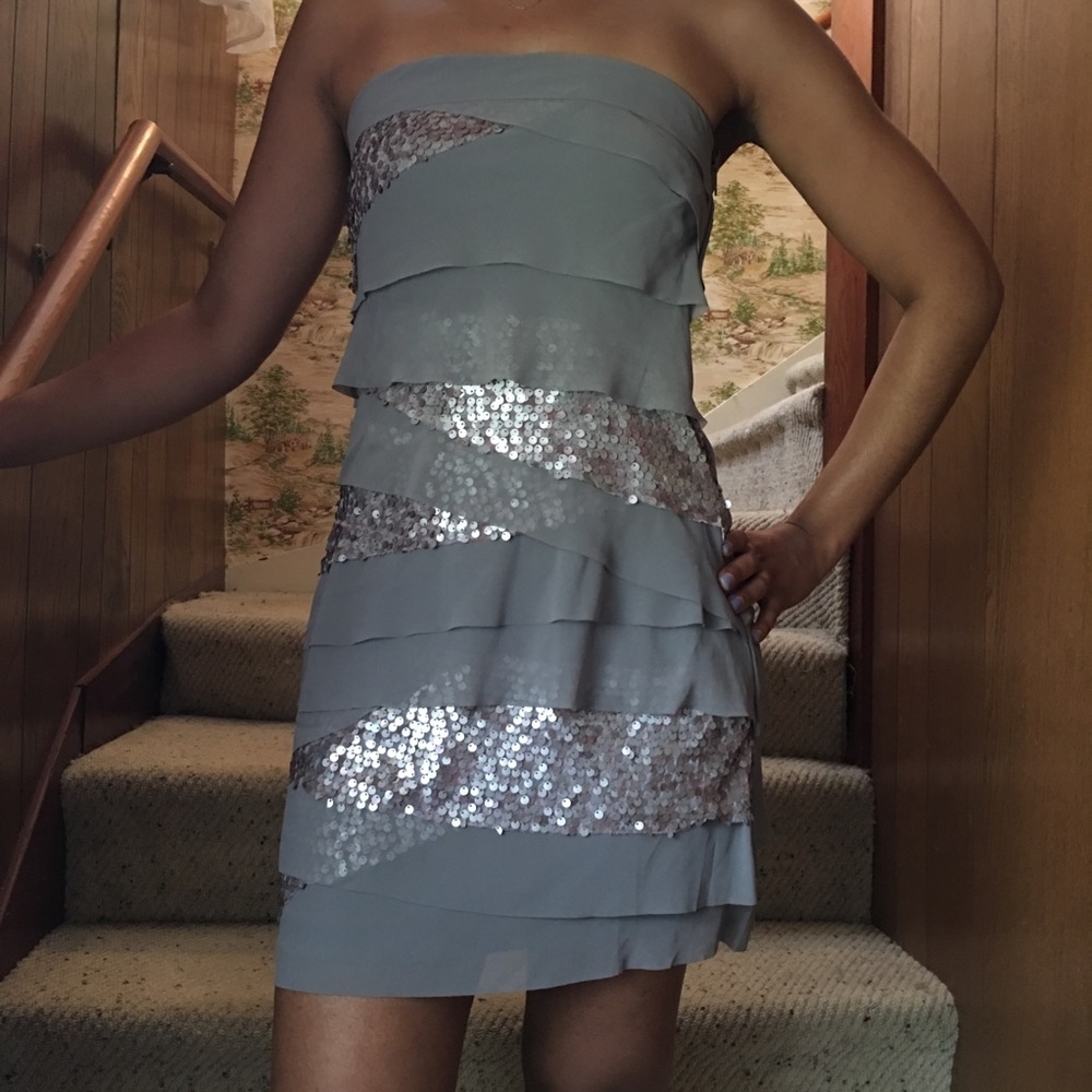 Elegant Gray Strapless Mini Dress